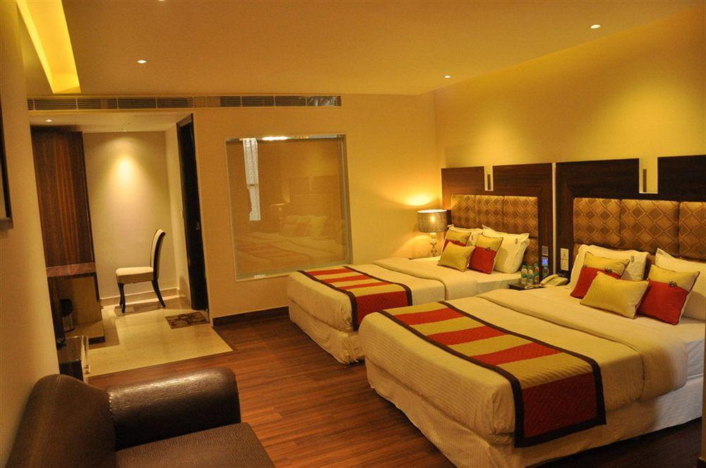 Hotel Uppal International, Near New Delhi Railway Station Экстерьер фото