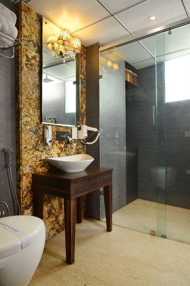 Hotel Uppal International, Near New Delhi Railway Station Экстерьер фото
